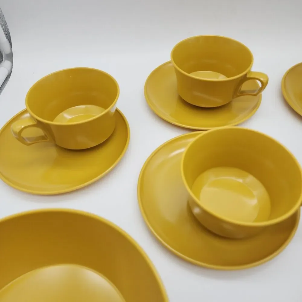 Vintage Melamine Coffee Cups Bowls Plates Harvest Yellow 24 Ct Allied Chemical